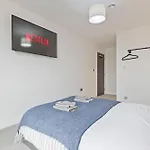 Centre - Gym Access - Walk To Minister - Sleeps 7 * York