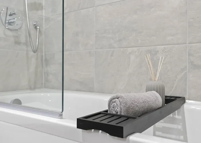 Centre - Gym Access - Walk To Minister - Sleeps 7 Γιορκ