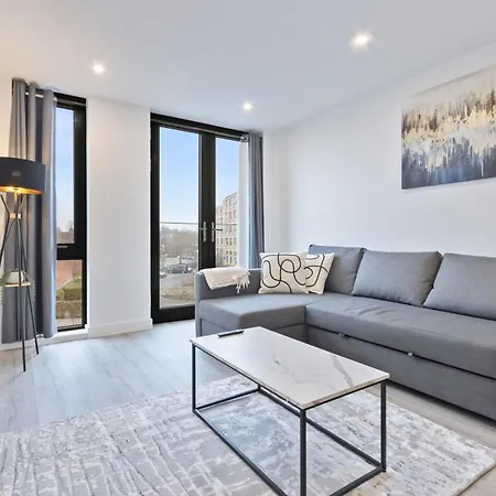 Walk To Minister - Flat - Sleeps 7-gym *