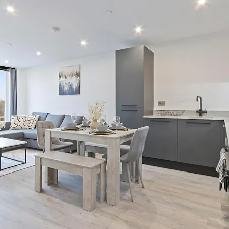 Walk To Minister - Flat - Sleeps 7-gym Apartment York